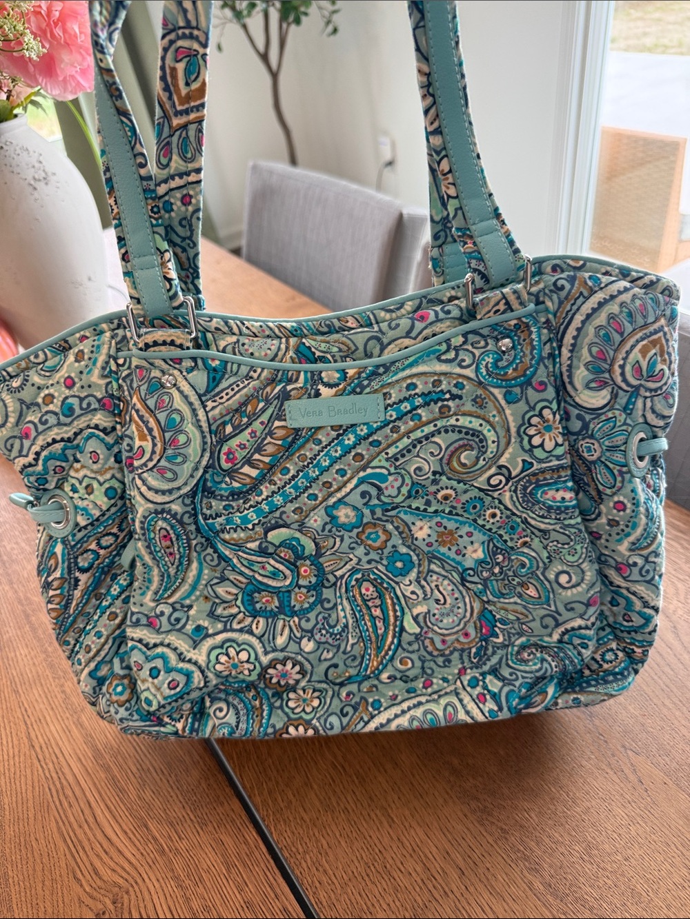 Vera Bradley Iconic Glenna Satchel in Daisy Dot Paisley Pattern